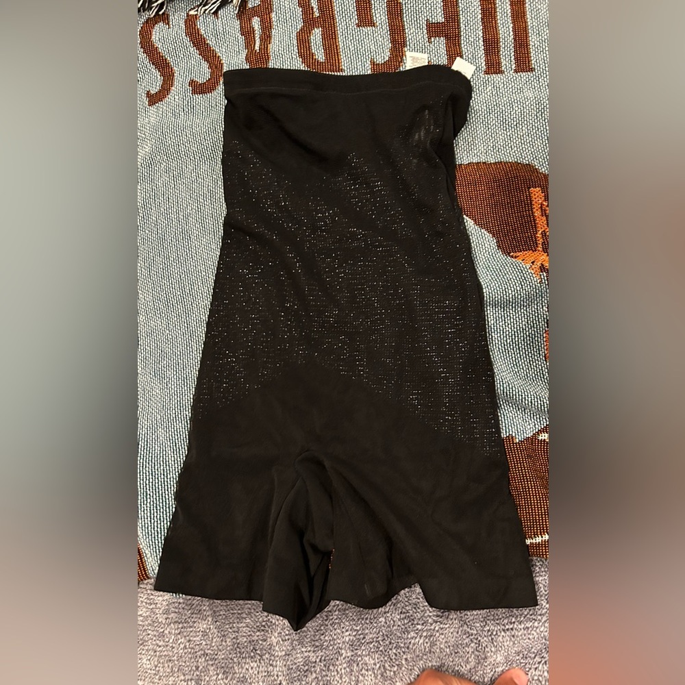 Spanx bottoms size small